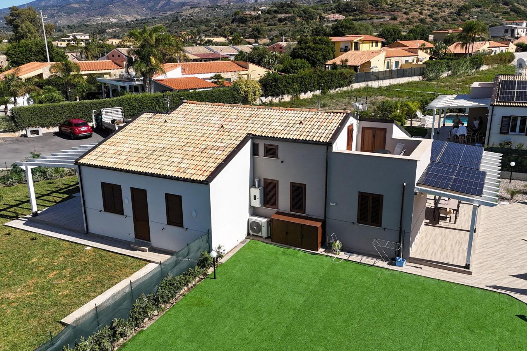 Villa Giada Campofelice Di Roccella Exterior foto